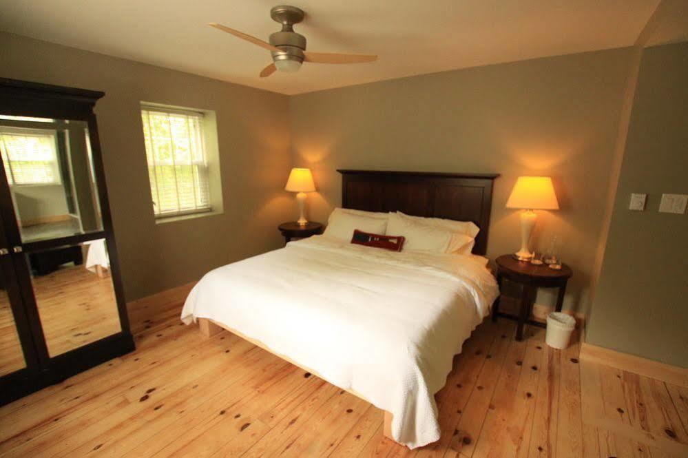 Harmony Outdoor Inn Parry Sound Exterior foto